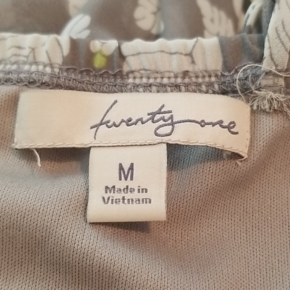 Twenty-One Summer Dress - Picture 4 of 5